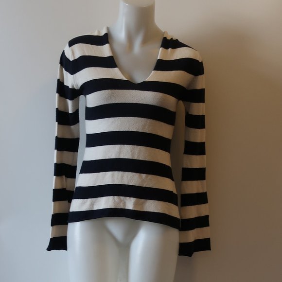 SCOOP NYC NAVY WHITE HOODED SWEATER SZ M * - Picture 1 of 11